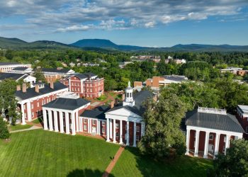 Curator / Associate Curator of Ceramics at Washington and Lee University
