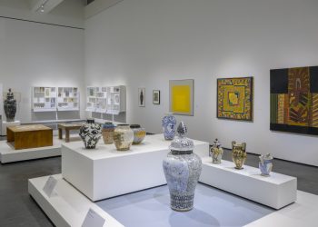 Magdalena Suarez Frimkess ceramics